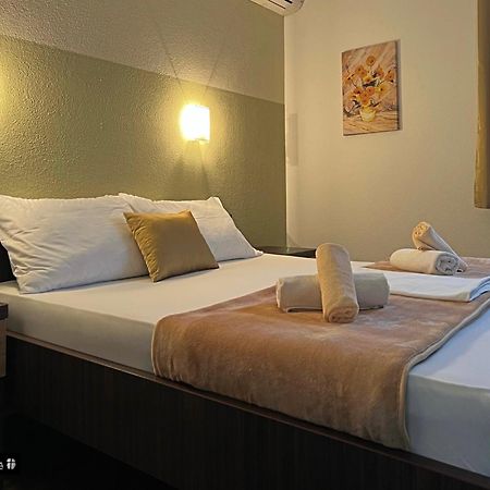 La Pietra Family Hotel Меджугор'є Номер фото