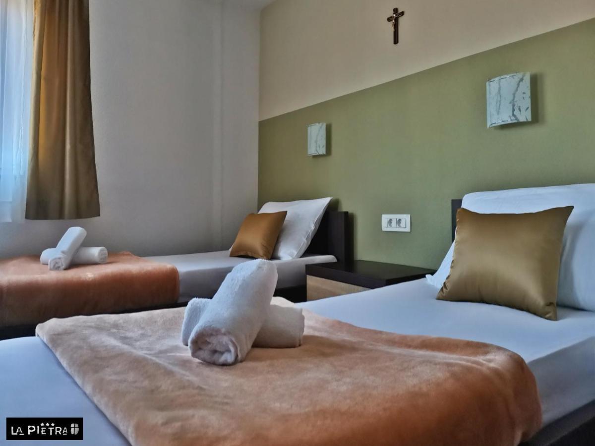 La Pietra Family Hotel Меджугор'є Номер фото