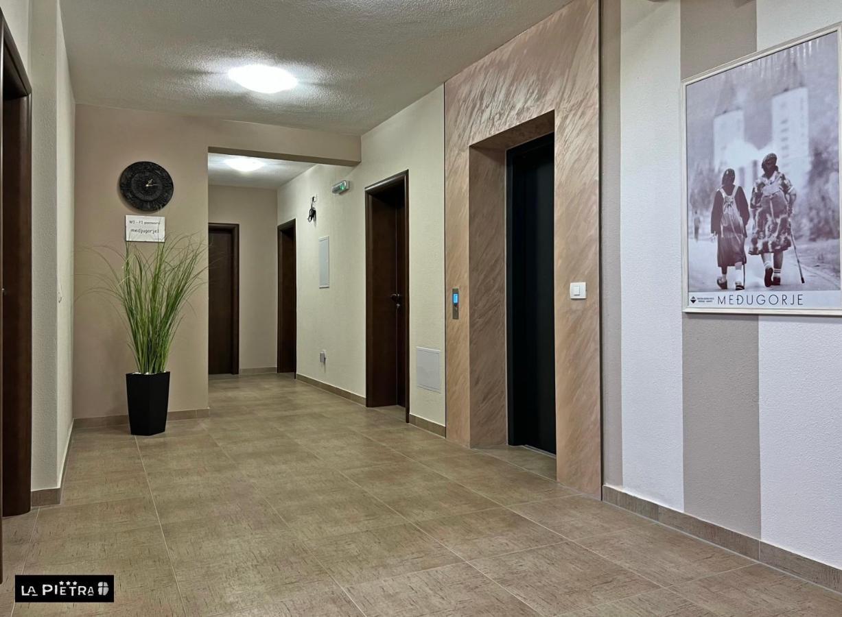 La Pietra Family Hotel Меджугор'є Екстер'єр фото