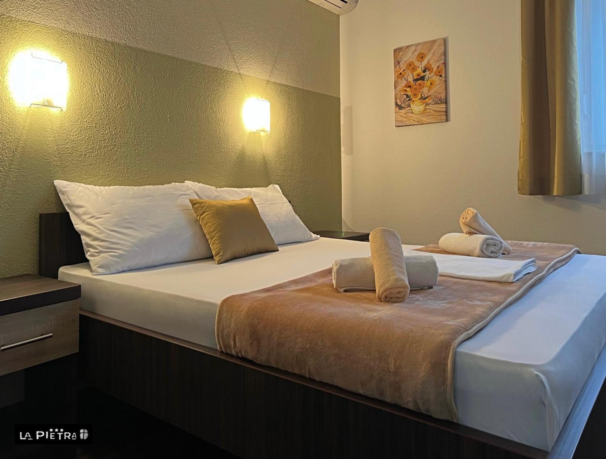 La Pietra Family Hotel Меджугор'є Номер фото